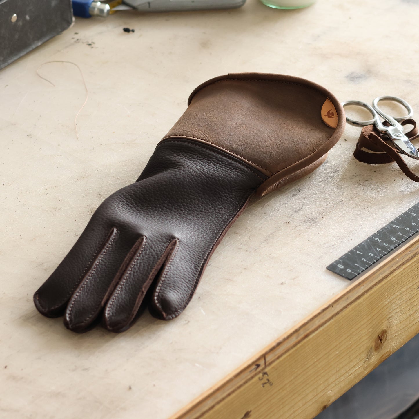Single Thickness Falconry Glove
