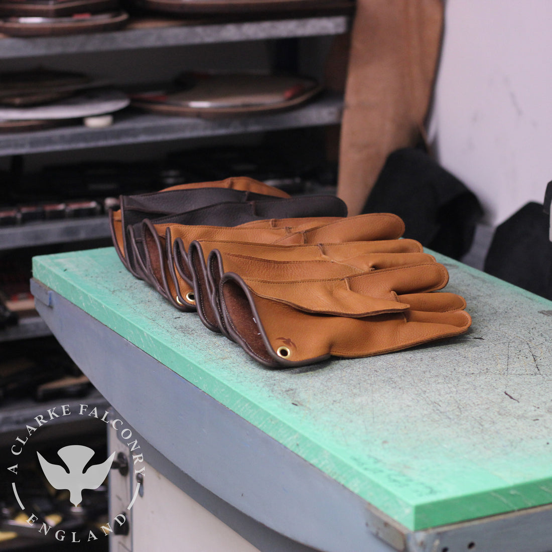 Yesterday's tan and brown Barkston gloves...