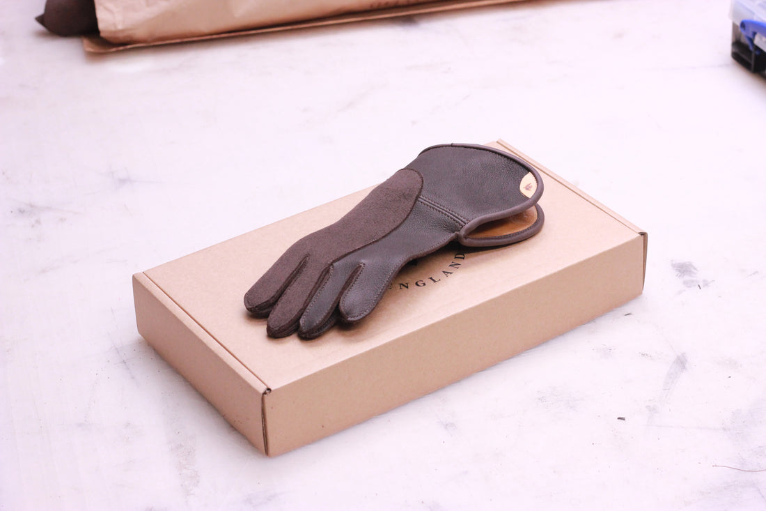 One of the gloves leaving the bench today...