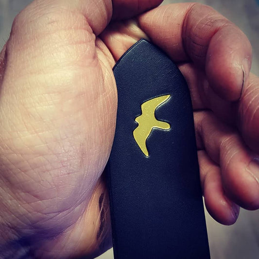 Hand Dying Process on the edge of the belt