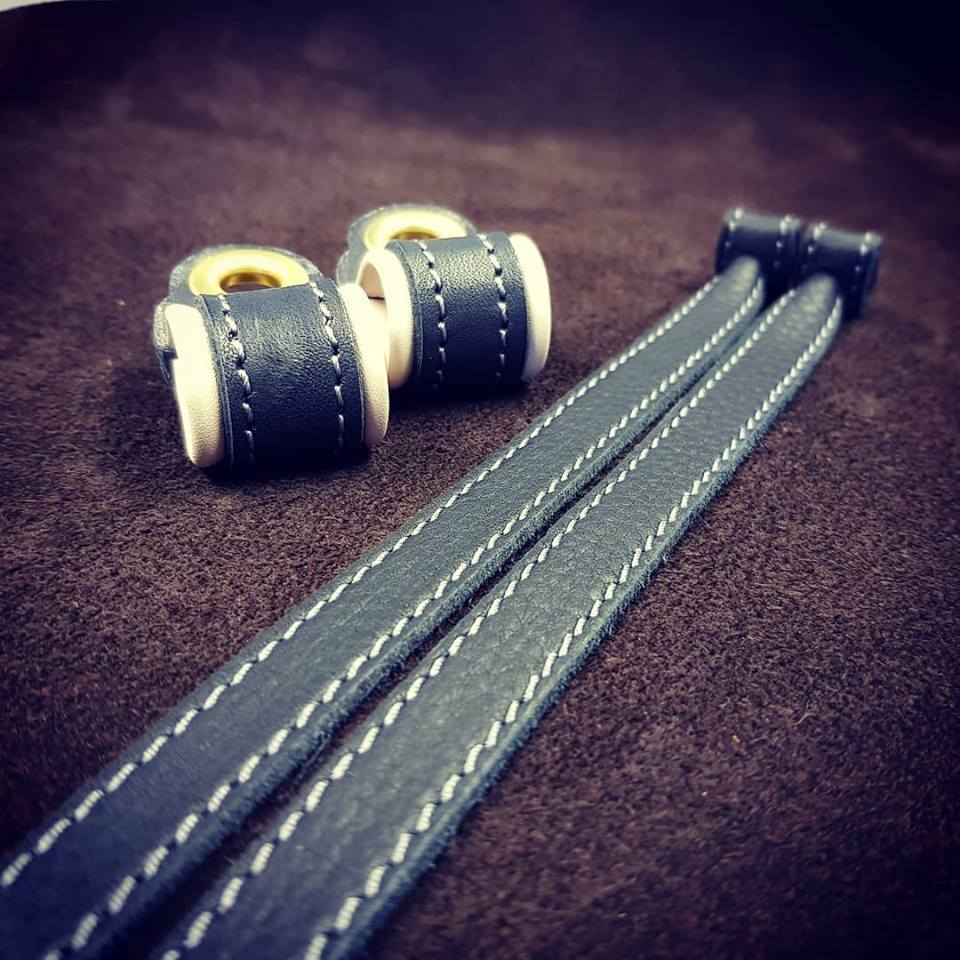 Bespoke Anklet & Jesses Gray Set
